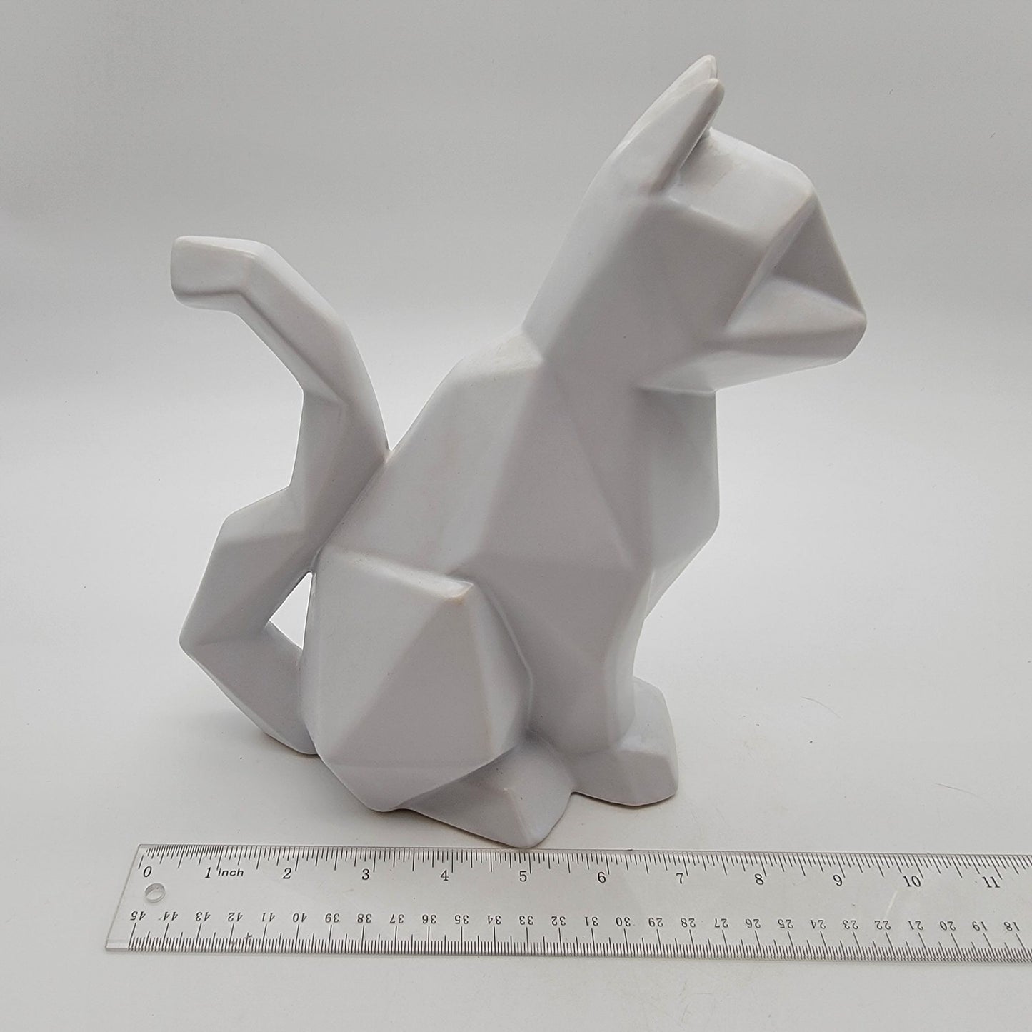 Abstract White Geometric Sitting Cat Statue