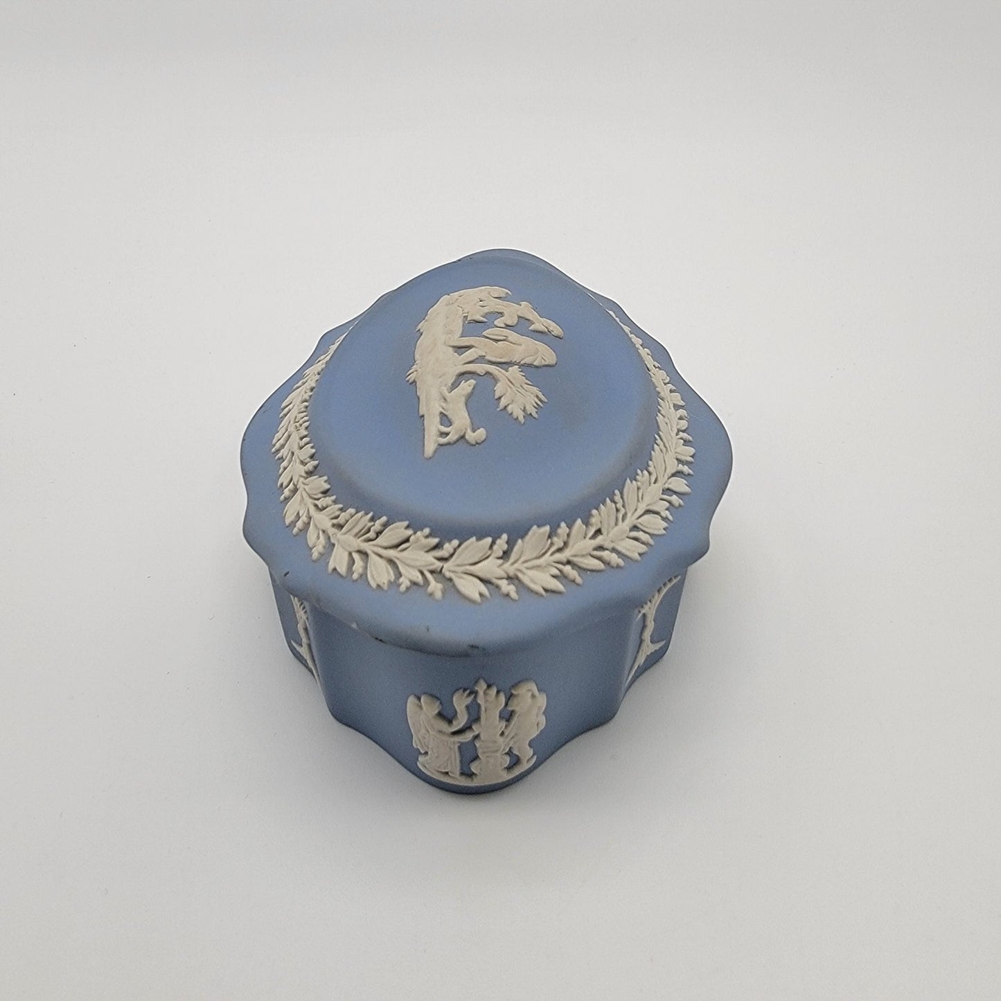 Vintage Blue Wedgwood Jasperware Trinket Box Neoclassical Cherubs