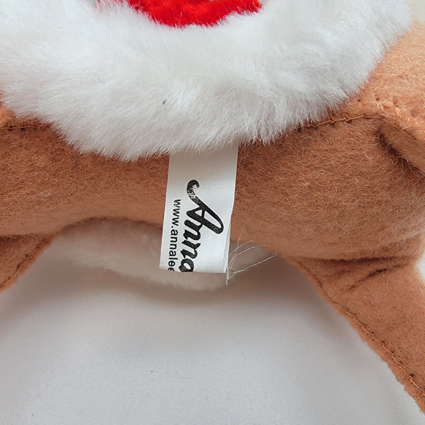 2012 Annalee Cozy Christmas Reindeer 9" Doll With Santa Hat