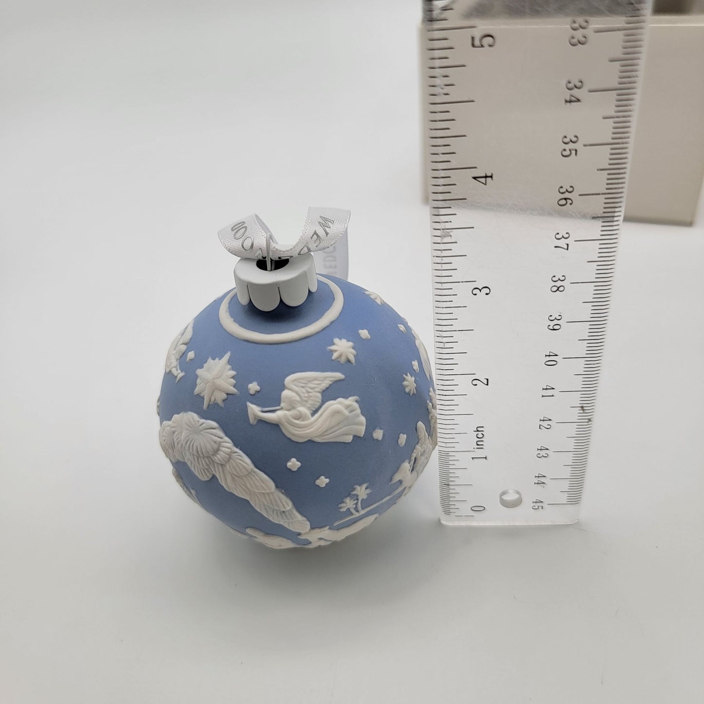 Wedgwood Blue Jasperware Nativity Christmas Ornament In Original Box 2013