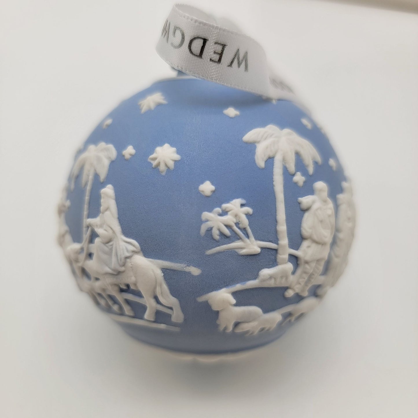 Wedgwood Blue Jasperware Nativity Christmas Ornament In Original Box 2013