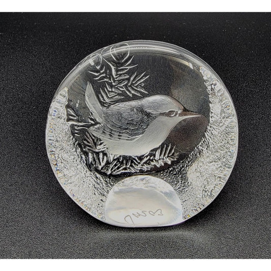 Mats Jonasson Crystal Wren Bird Paperweight Signature Collection Signed