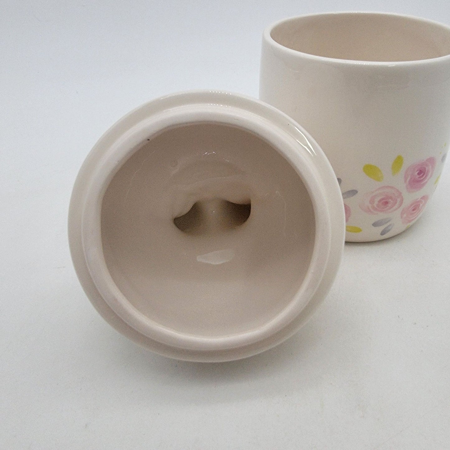 Hoppers Lane Bunny Rabbit Canister With Lid White & Pink Roses