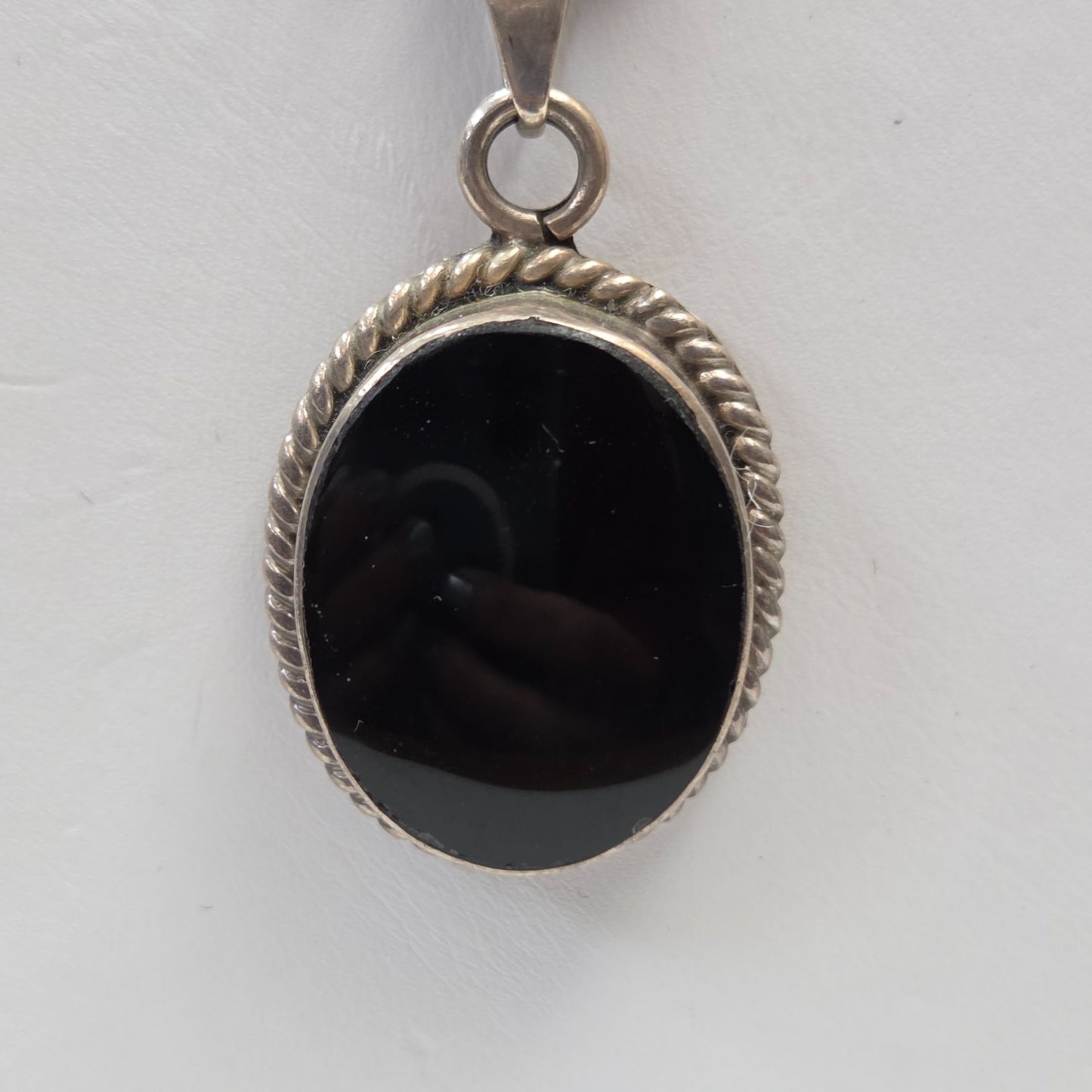 Vintage 925 Silver Black Onyx Pendant Necklace On 925 Silver Ball Chain Made in Italy