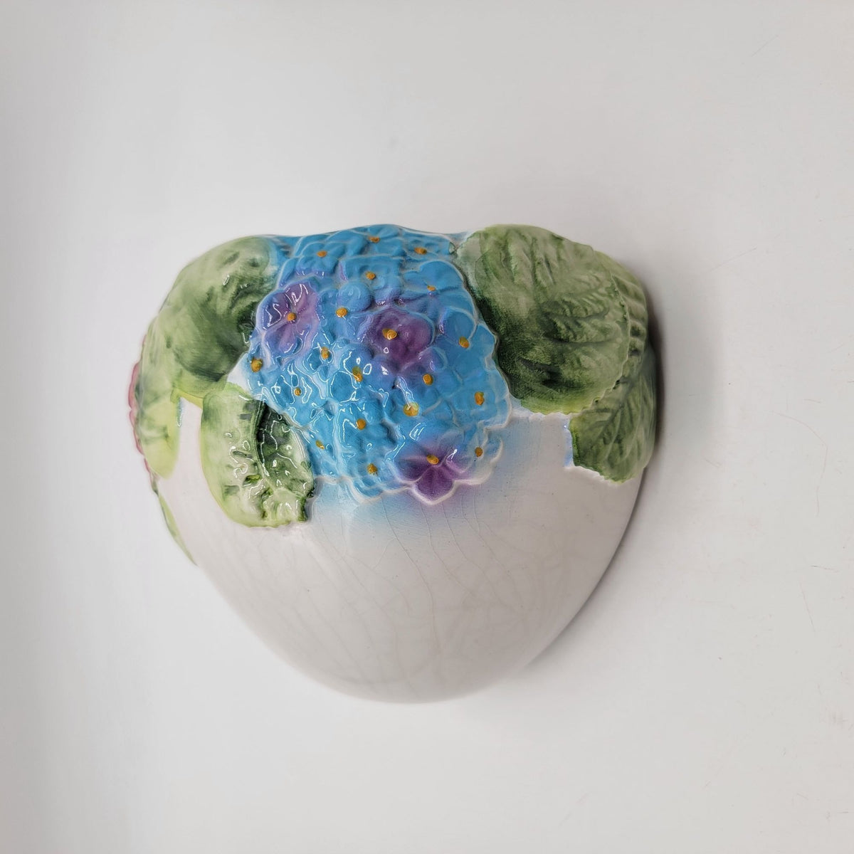 1980s Pier 1 Imports Hydrangeas Pottery Wall Pocket