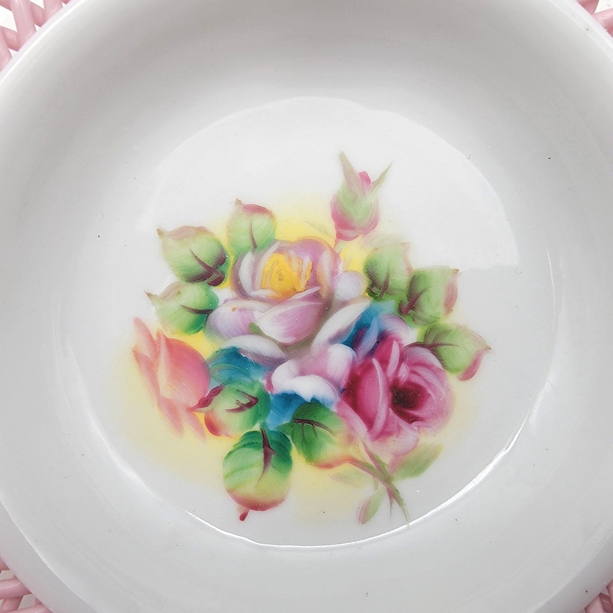 1950s Kasuga Ware Pink Lattice Porcelain Rose Dish