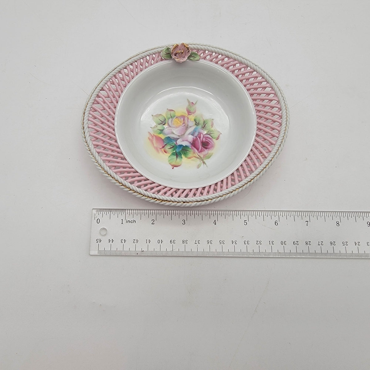 1950s Kasuga Ware Pink Lattice Porcelain Rose Dish
