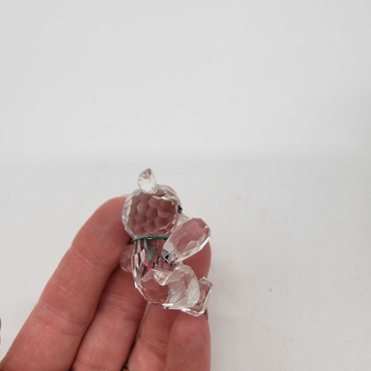 Vintage Swarovski Crystal Reclining Kris Bear Figurine With Box