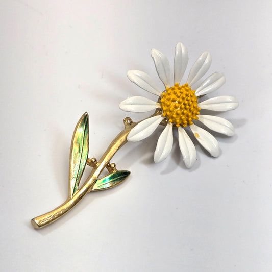 Vintage 1960s White Enamel Daisy Flower Brooch