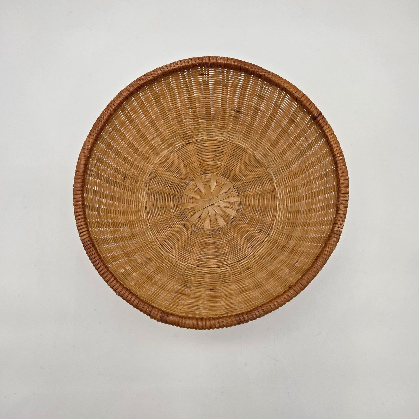 Vintage Natural Round Basket