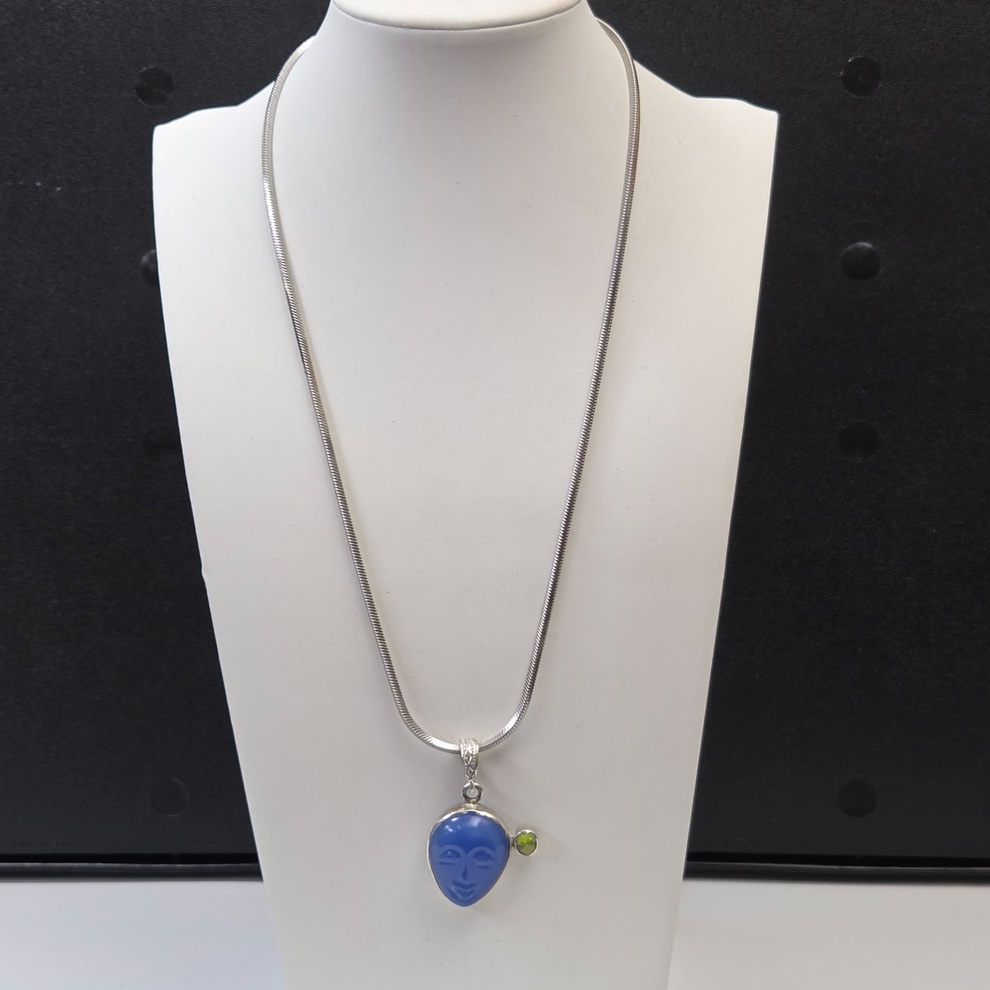 Sajen Style Sterling Silver Blue Chalcedony Moon Face & Peridot Pendant Necklace 18.5"