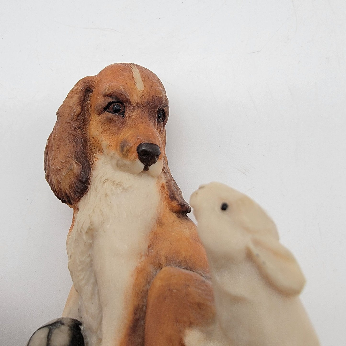 Country Artists Cavalier King Charles Spaniel Dog & Mouse Figurine By Richard Cooper & Co.