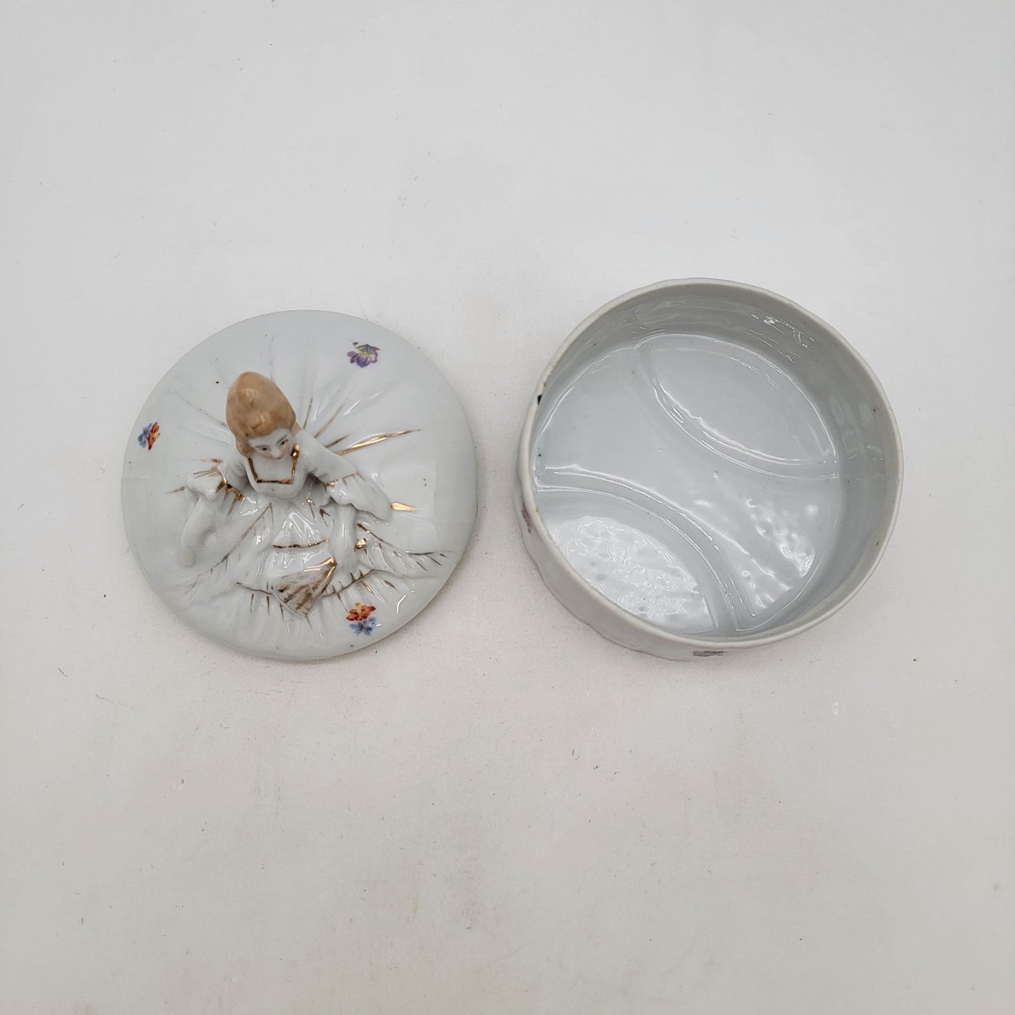 Vintage Japanese Porcelain Victorian Lady Dresser Box