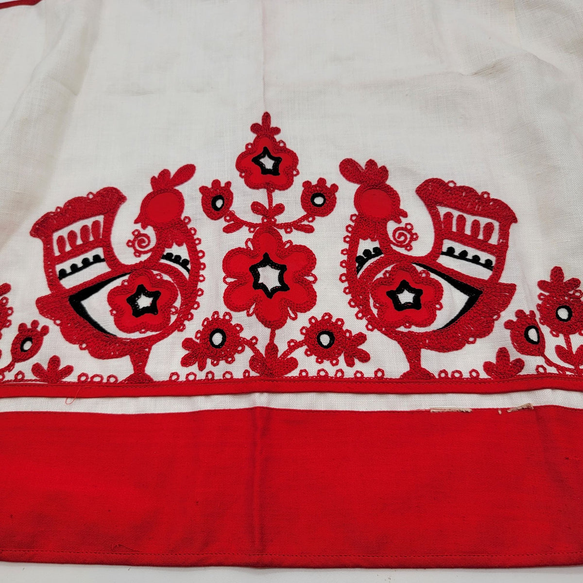Vintage Embroidered Swedish Rooster Linen Bib Apron Red White Folk Art
