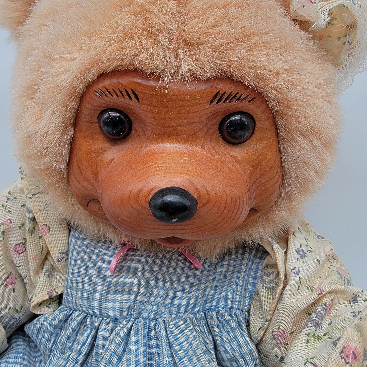 Vintage 1990s Robert Raikes Stacie Bear Limited Edition Wooden Face Paws