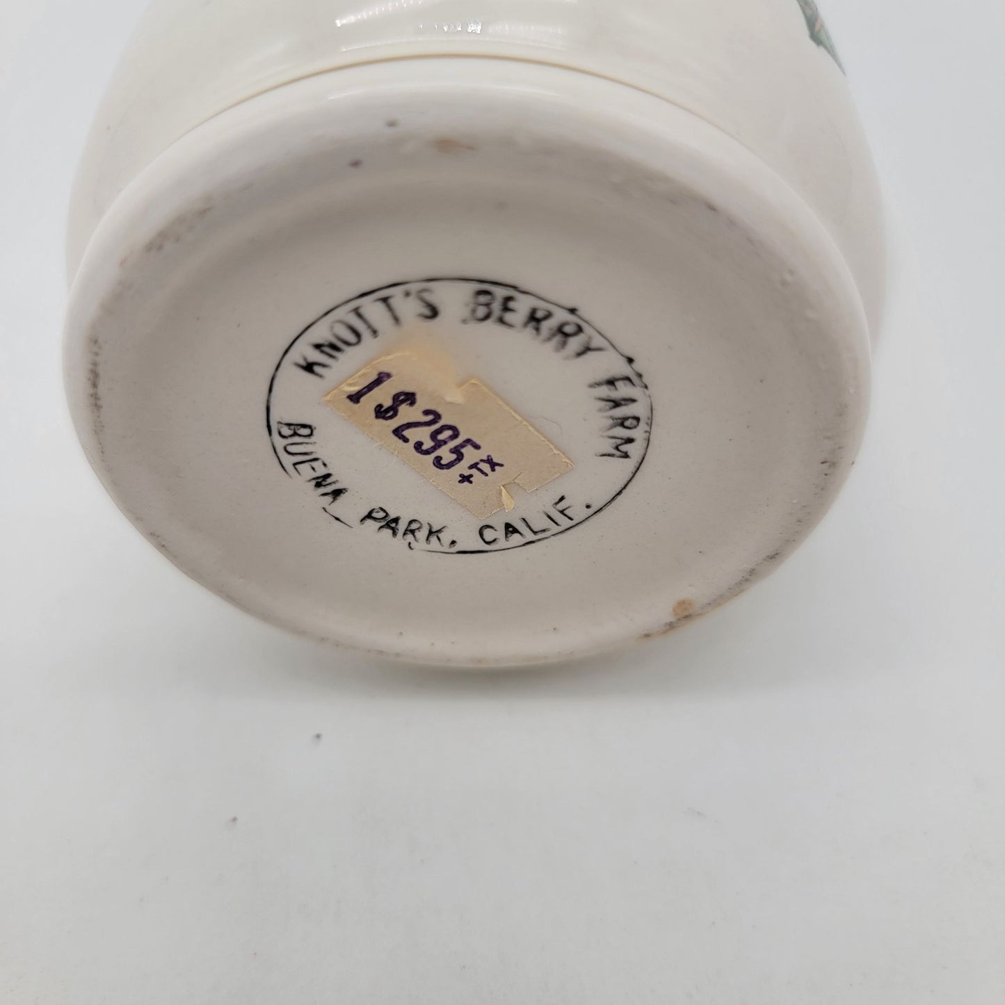 Vintage Knotts Berry Farm Creamer