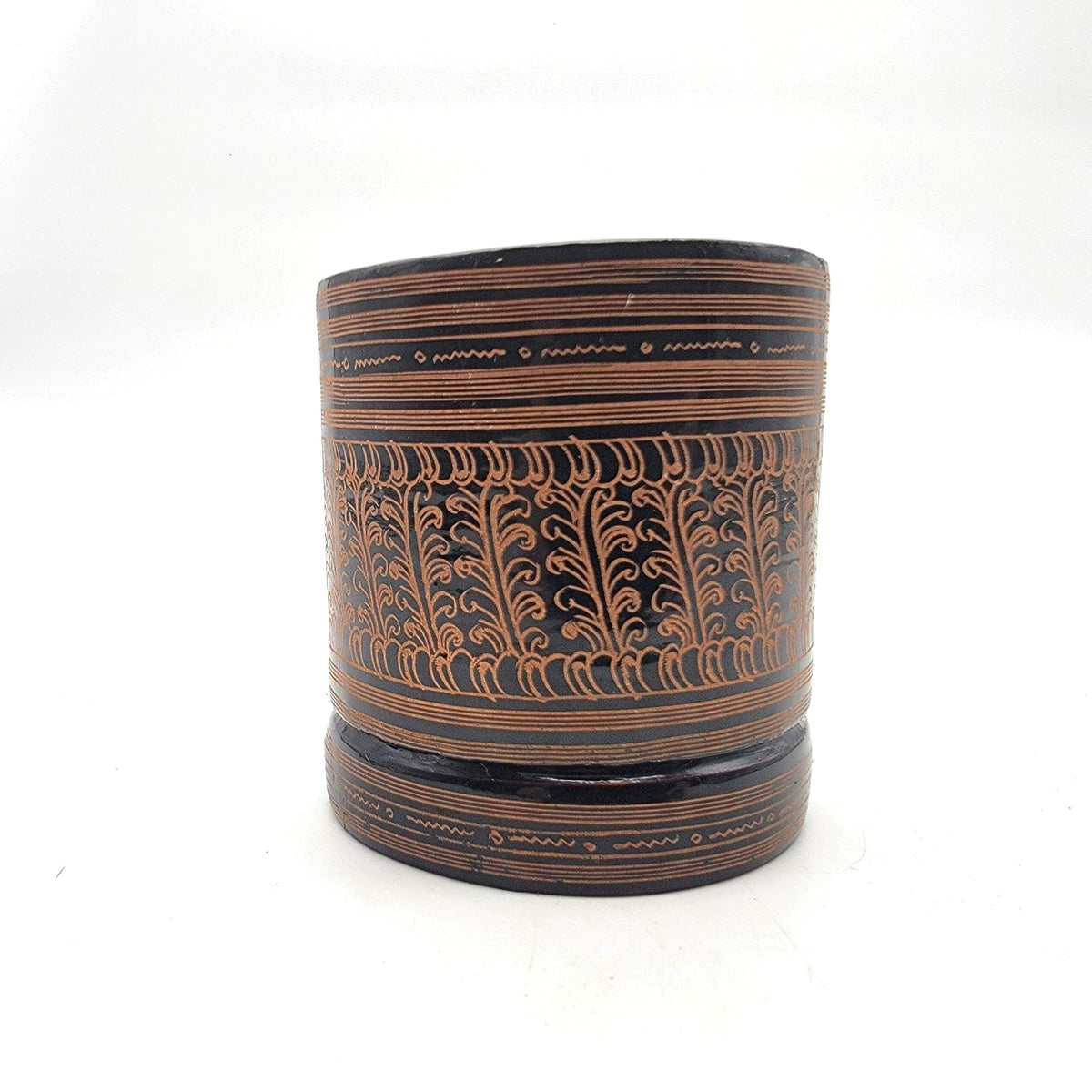 Vintage Small Burmese Lacquerware Betel Nut Box Container