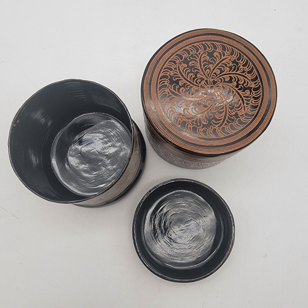 Vintage Small Burmese Lacquerware Betel Nut Box Container