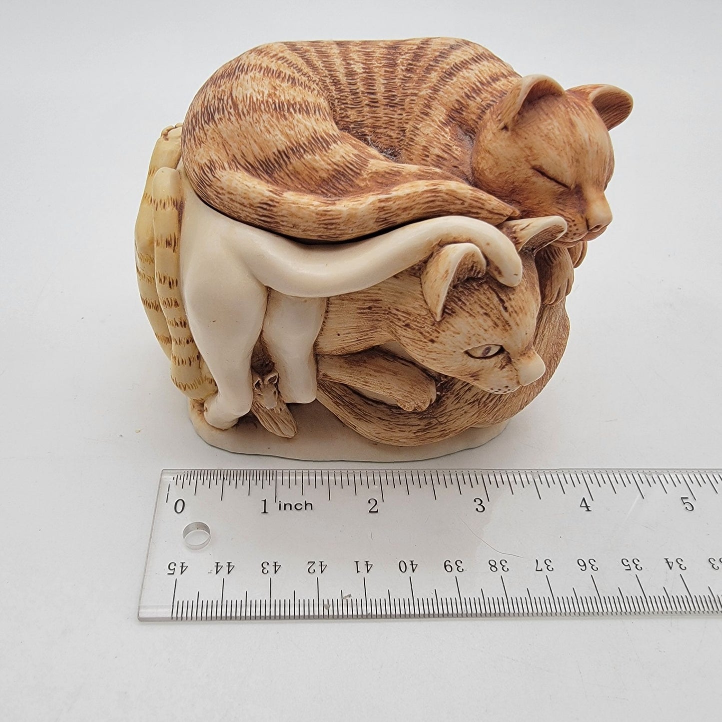 1994 Harmony Kingdom "Rather Large Friends" Cat Figurine Trinket Box