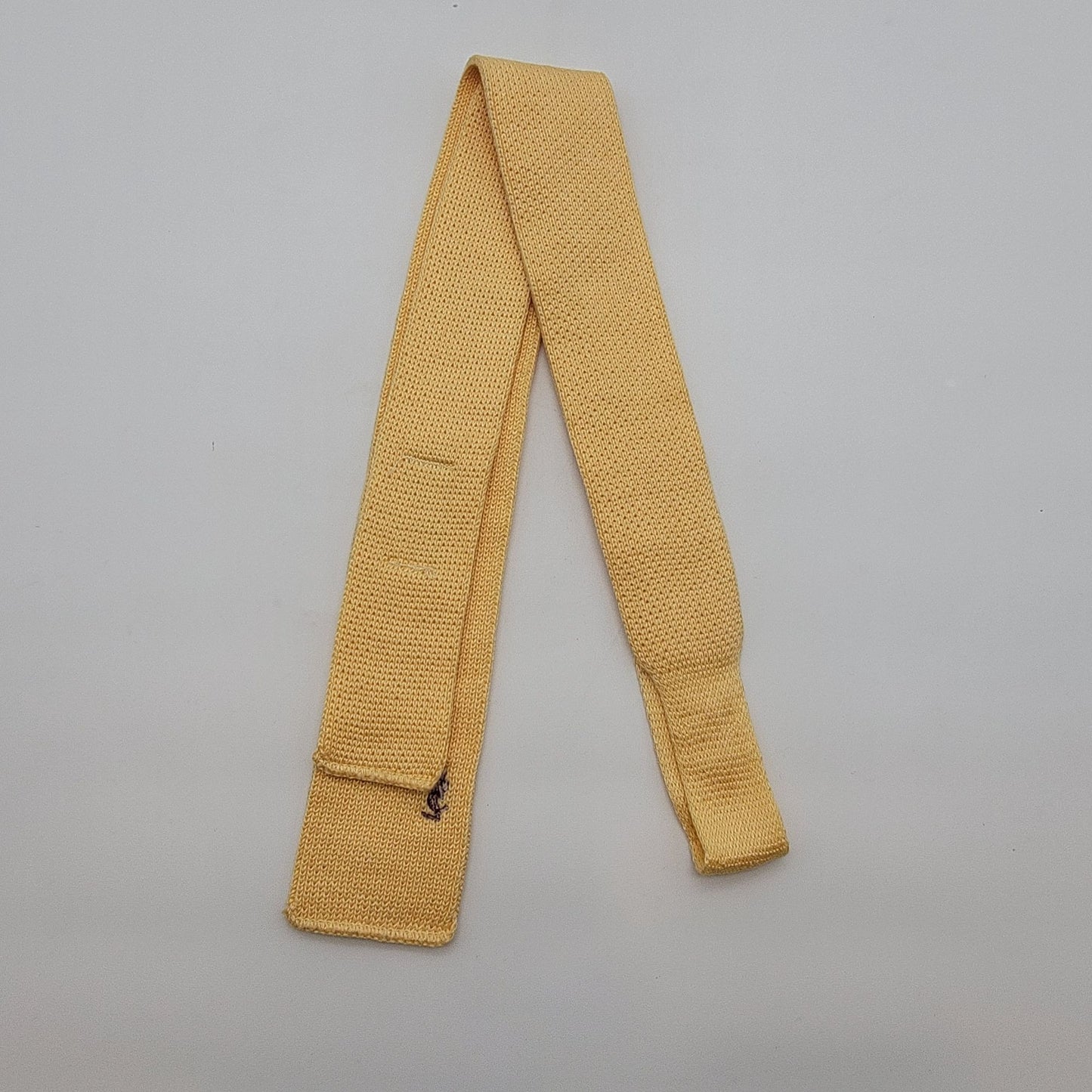Vintage 1970s-80's Yves Saint Laurent Yellow Knitted Slim Neck Tie Square-End Design