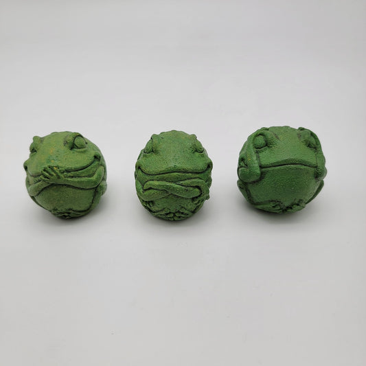 Set Of 3 Green Round No Evil Frog Statues - Hear No Evil See No Evil Speak No Evil