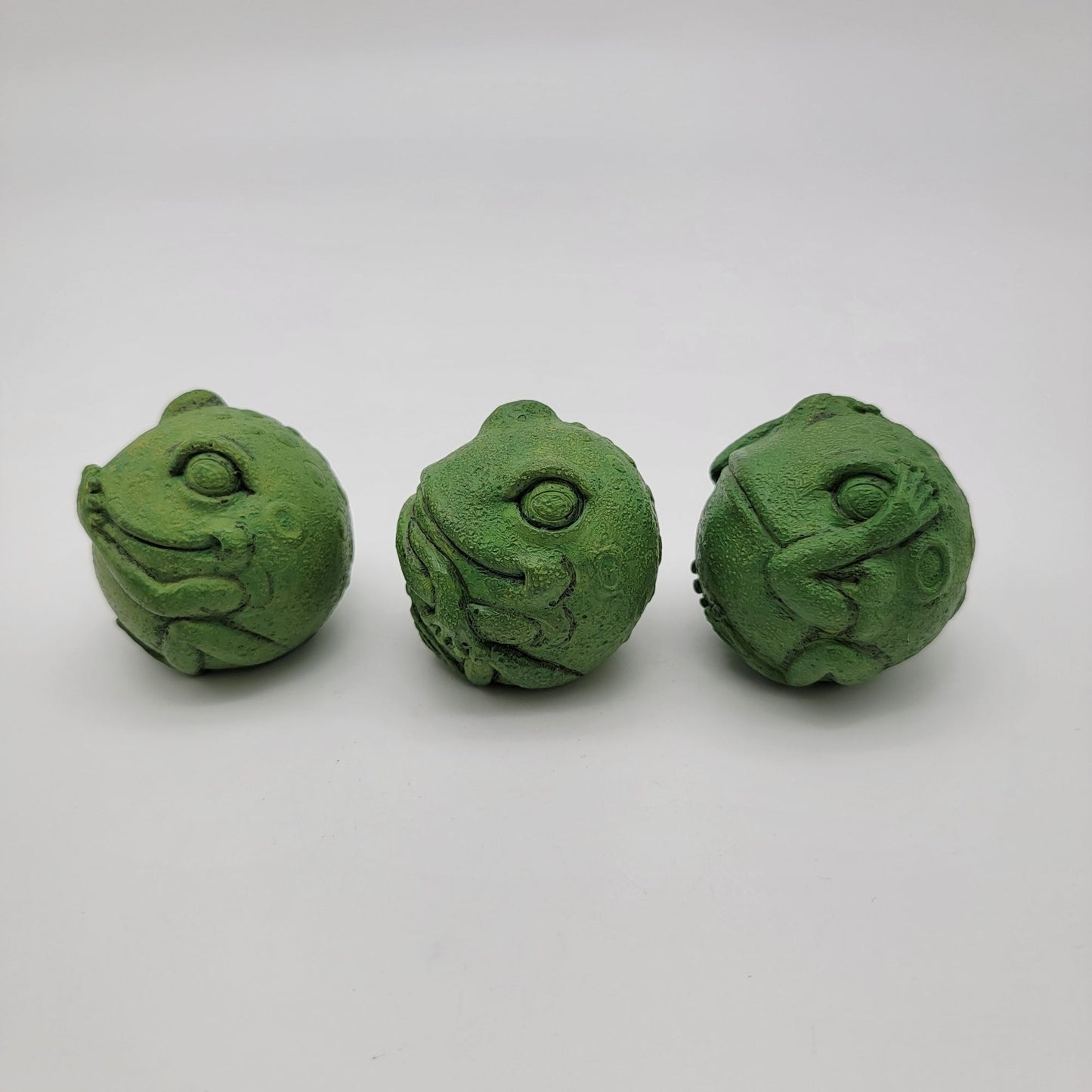 Set Of 3 Green Round No Evil Frog Statues - Hear No Evil See No Evil Speak No Evil