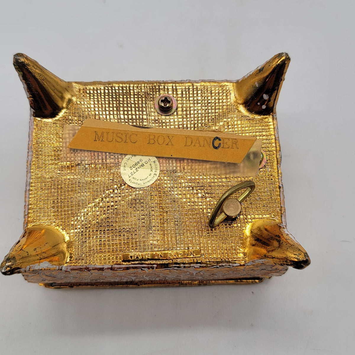Sankyo Jasperware Courting Couple Music Box Gold Tone Plays Music Box Dancer