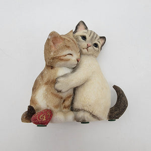 Vintage 2001 Country Artist Kittens Hugging Figurine 02222