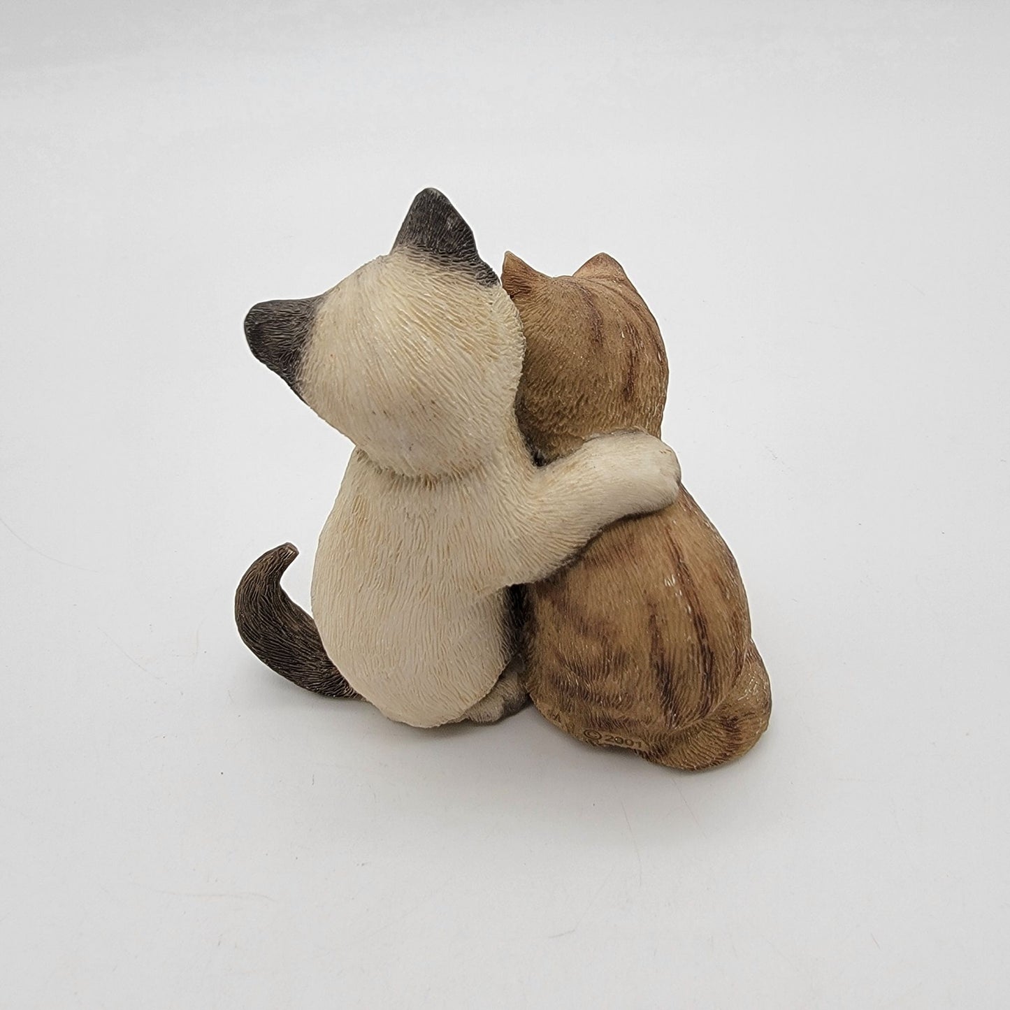 Vintage 2001 Country Artist Kittens Hugging Figurine 02222