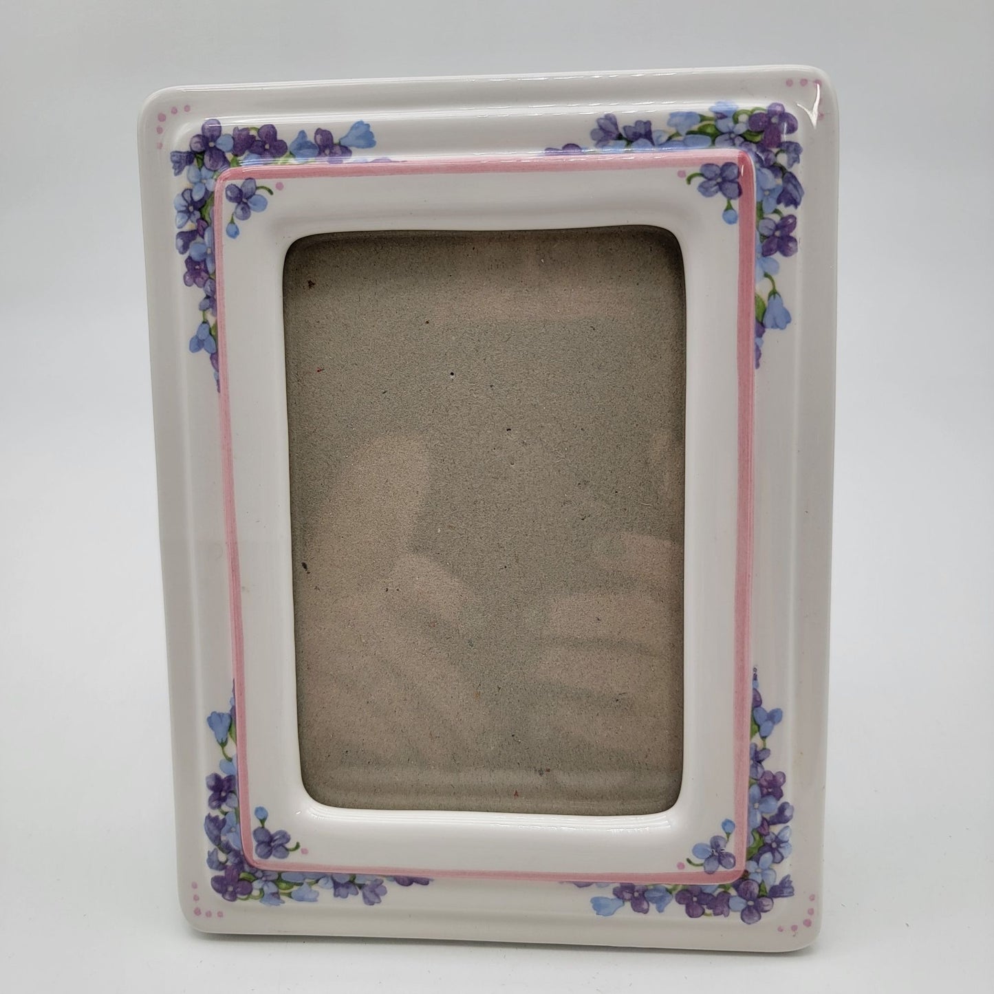 Vignettes by The Niche Lady: Vignette #1