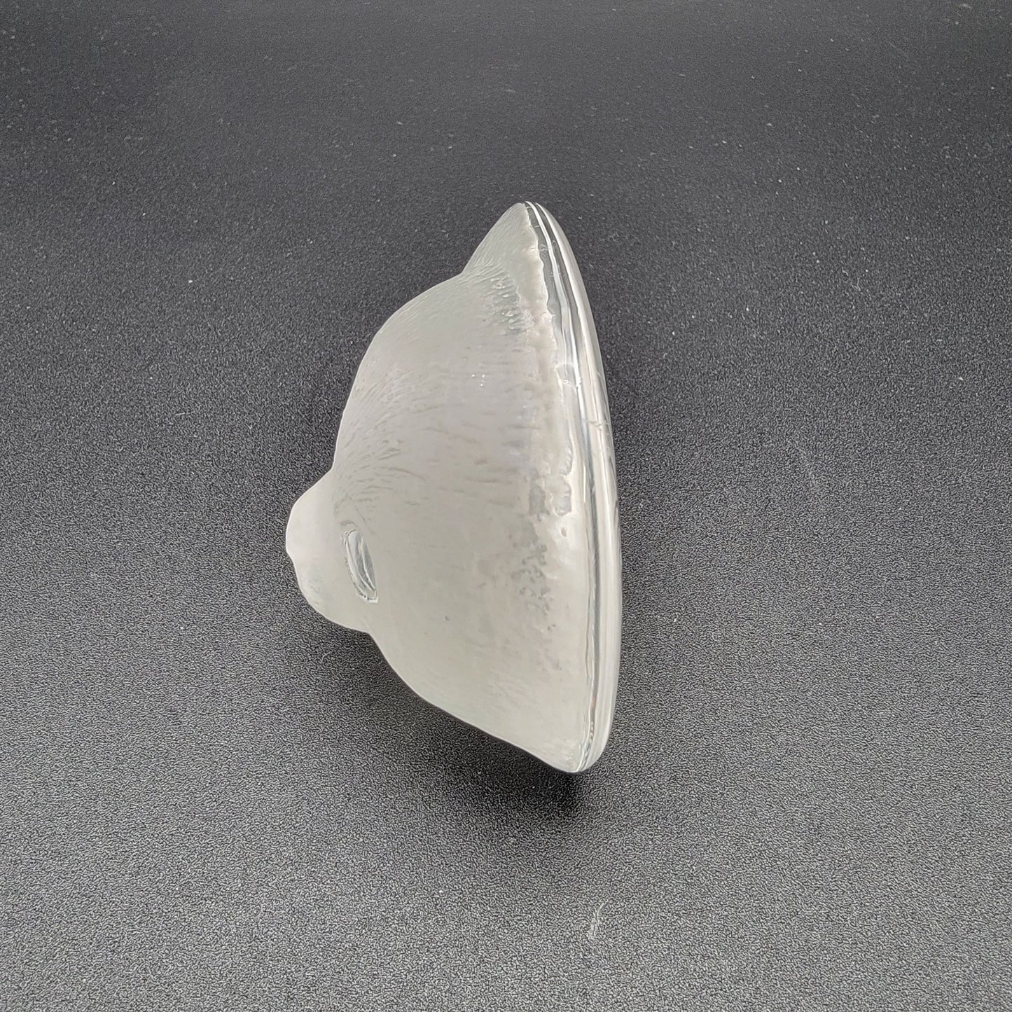 Mats Jonasson Crystal Baby Seal Paperweight Signed MJ Sweden 3309