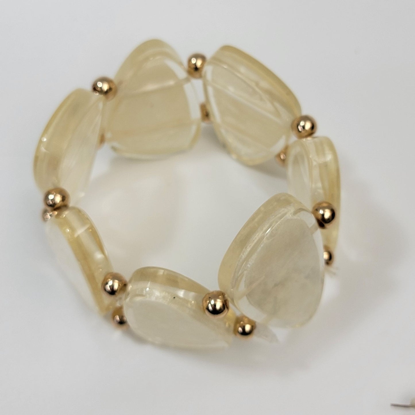 Vintage Lucite Stretch Bracelet & Dangle Earrings Set