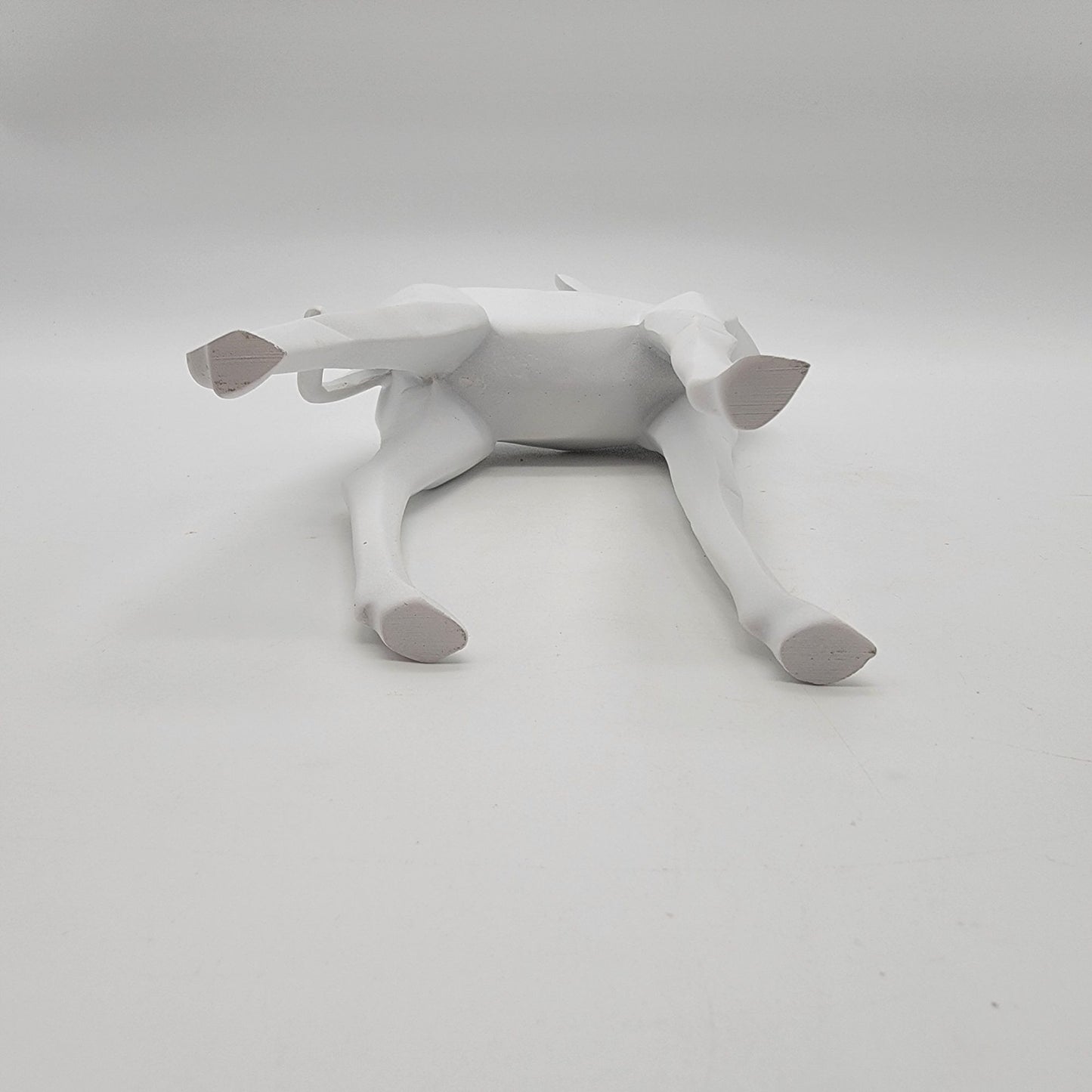 Abstract White Geometric Giraffe Sculpture