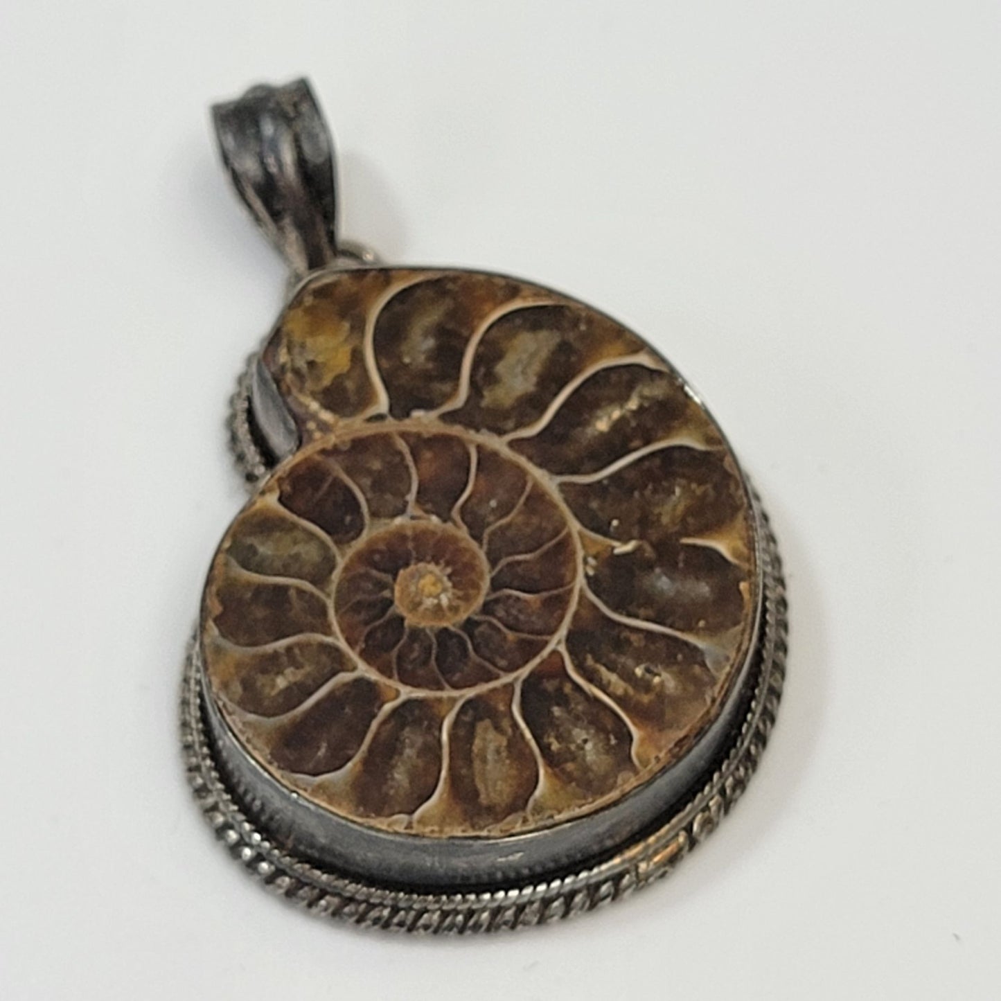 925 Sterling Silver Ammonite Fossil Pendant