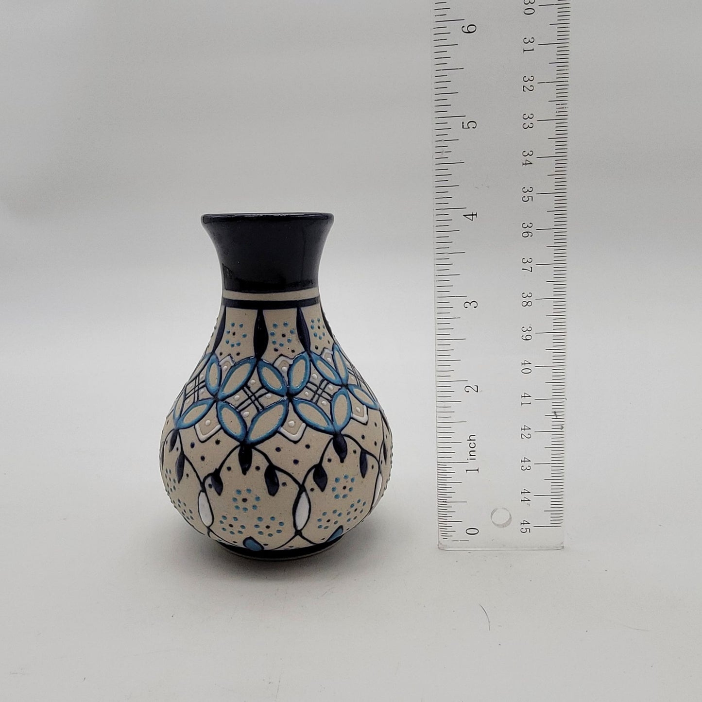 Javier Servin Mexican Pottery Vase 4" Blue & White