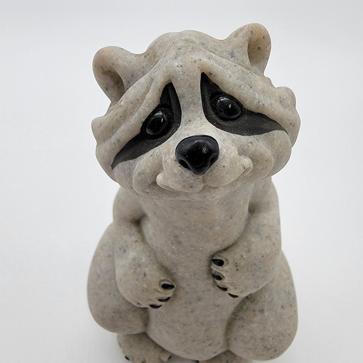 Vintage 2002 Quarry Critters Ragoo Raccoon Sculpture