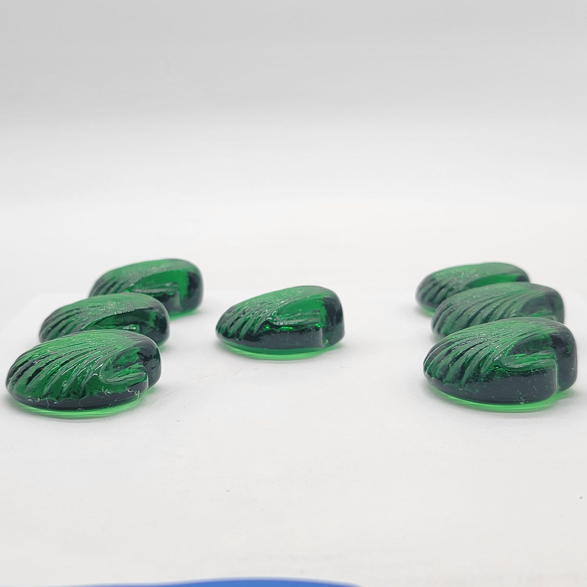 Vintage Green Glass Seashells Set Of 7