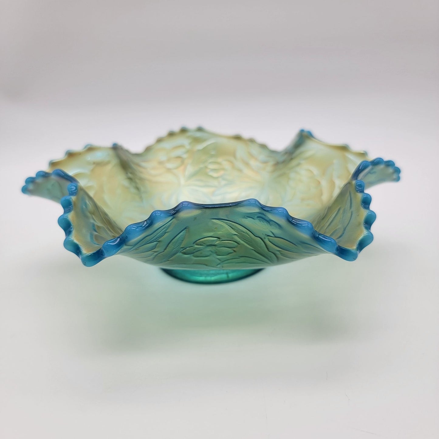 Antique Westmoreland Carolina Dogwood Blue Opalescent Carnival Glass Bowl