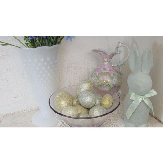 Vignettes by The Niche Lady: Vignette #3