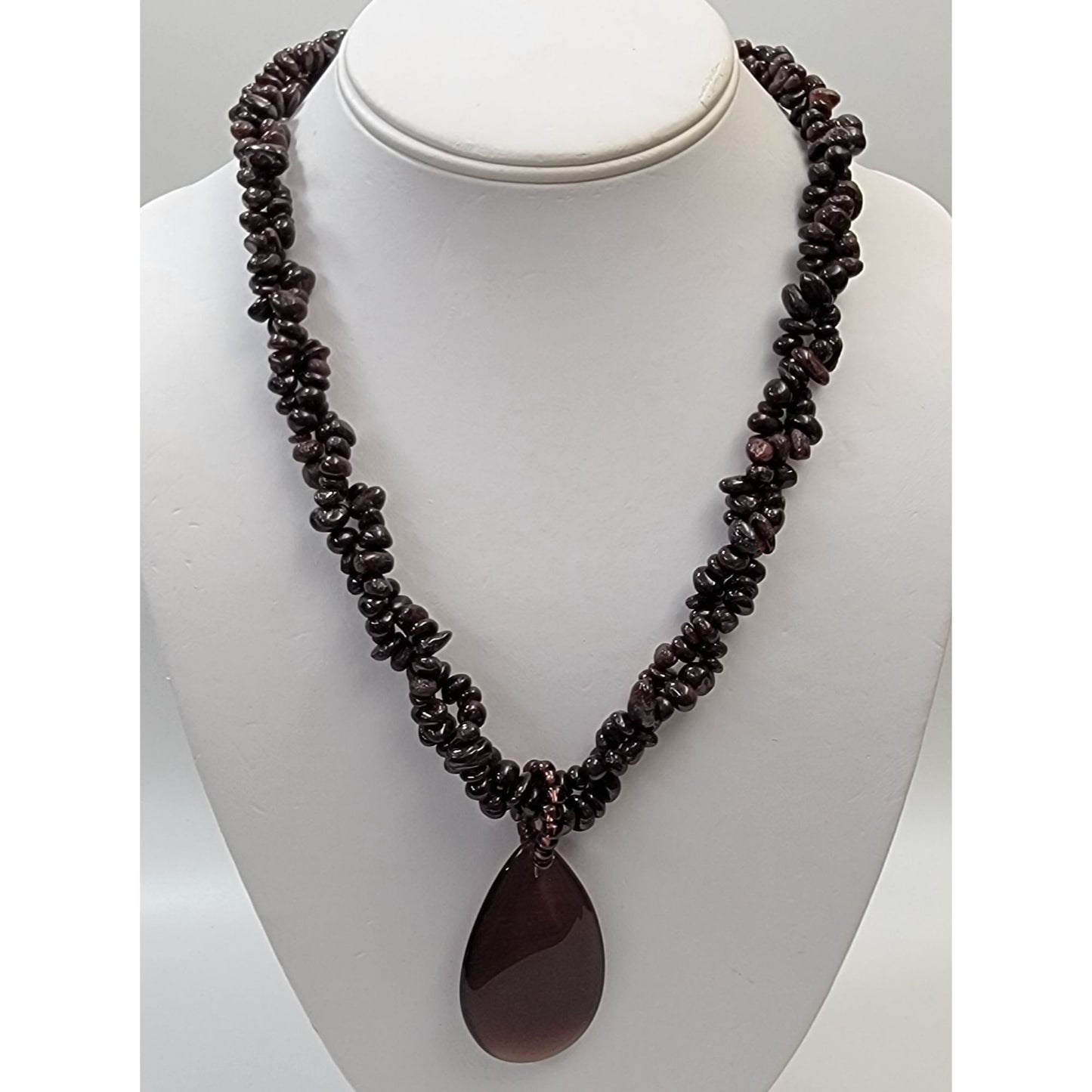 Natural Garnet Cluster Beaded Necklace With Teardrop Glass Pendant