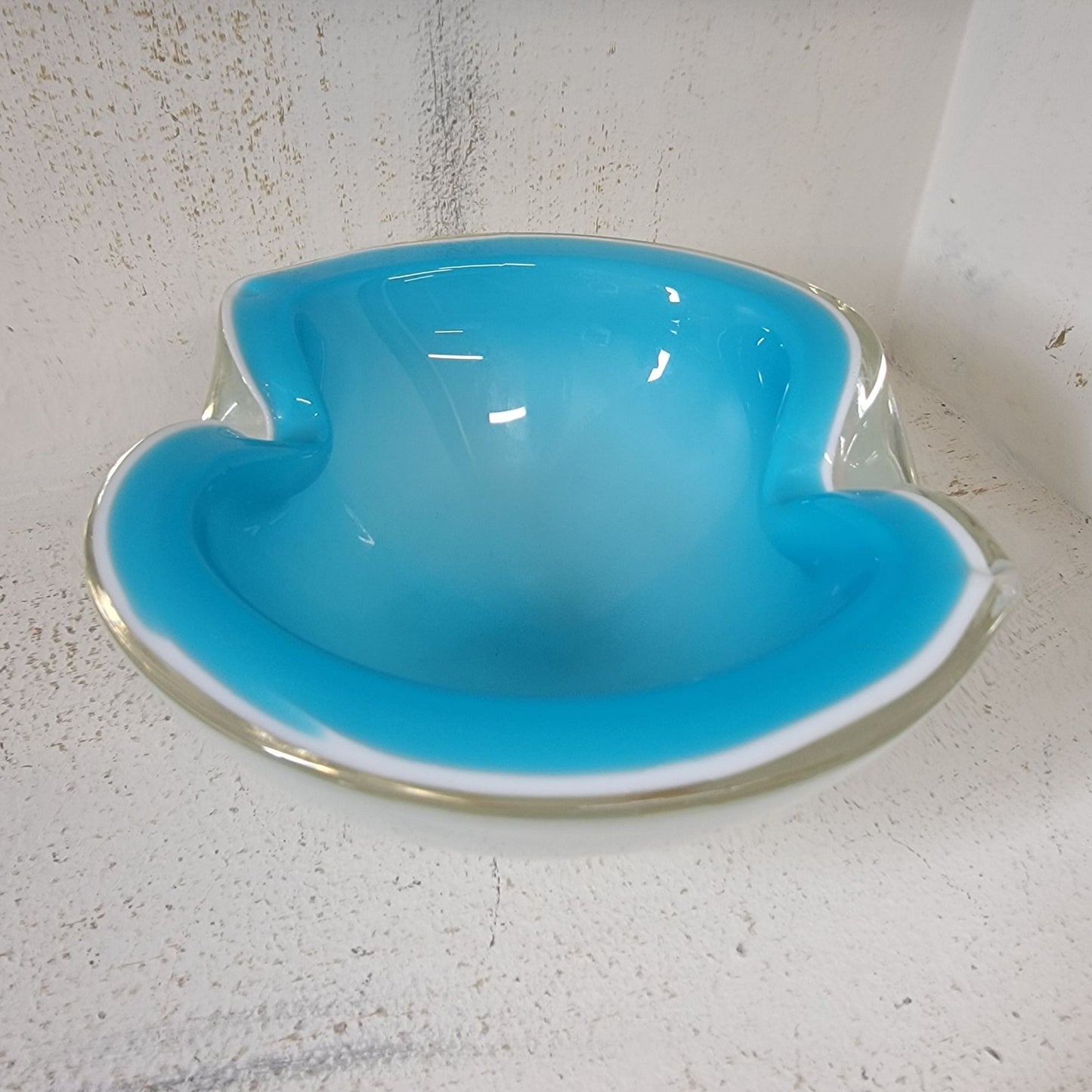 Alfredo Barbini Mid Century Murano Cased Glass Ashtray Blue and White