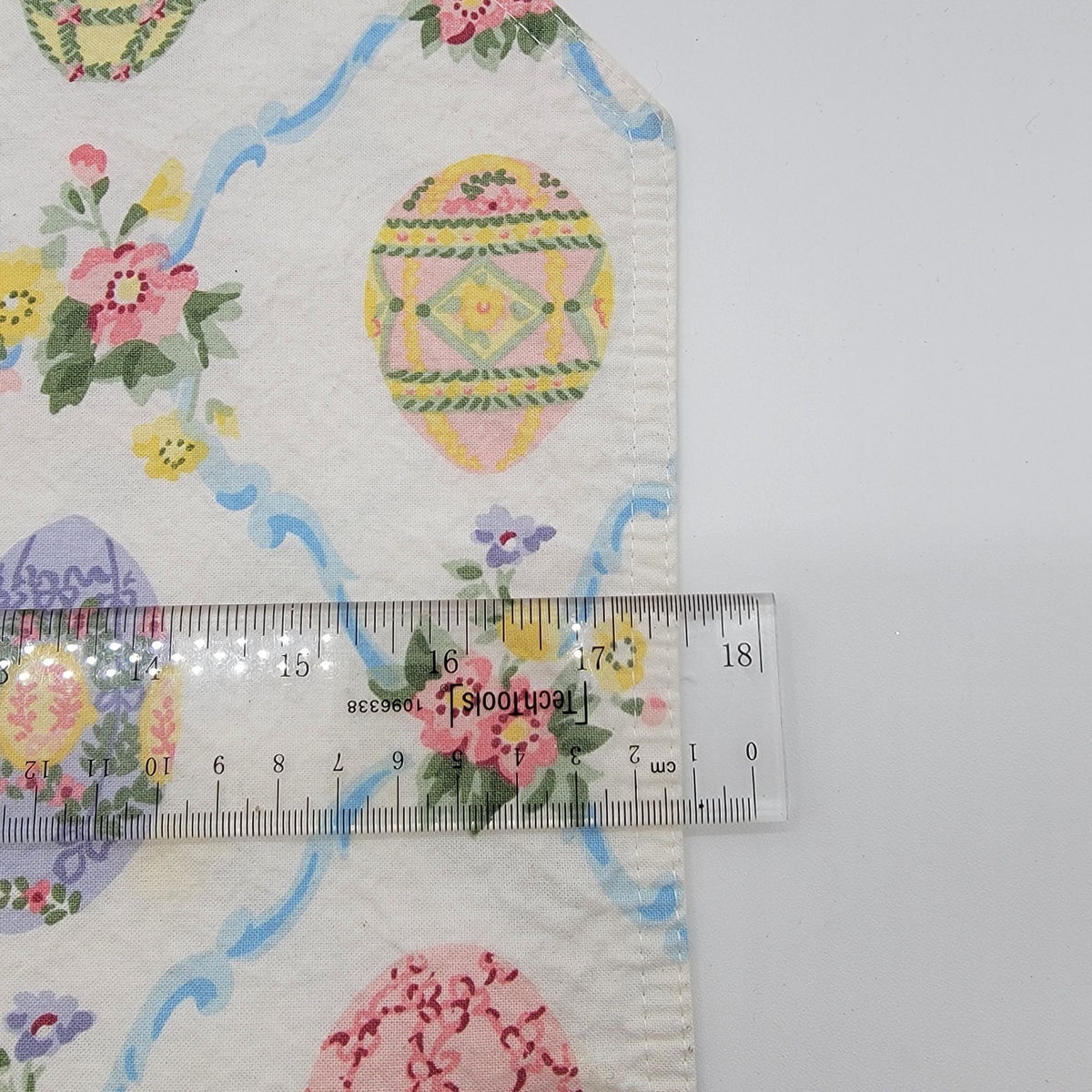 Vintage Easter Egg Placemats & Napkins Set