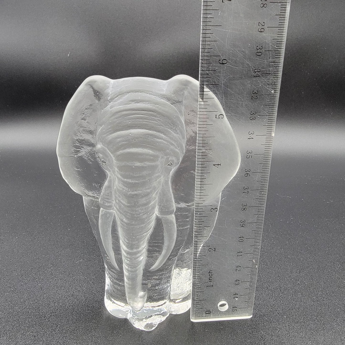 Mats Jonasson Crystal Elephant Paperweight Signed M Jonasson Sweden 0109