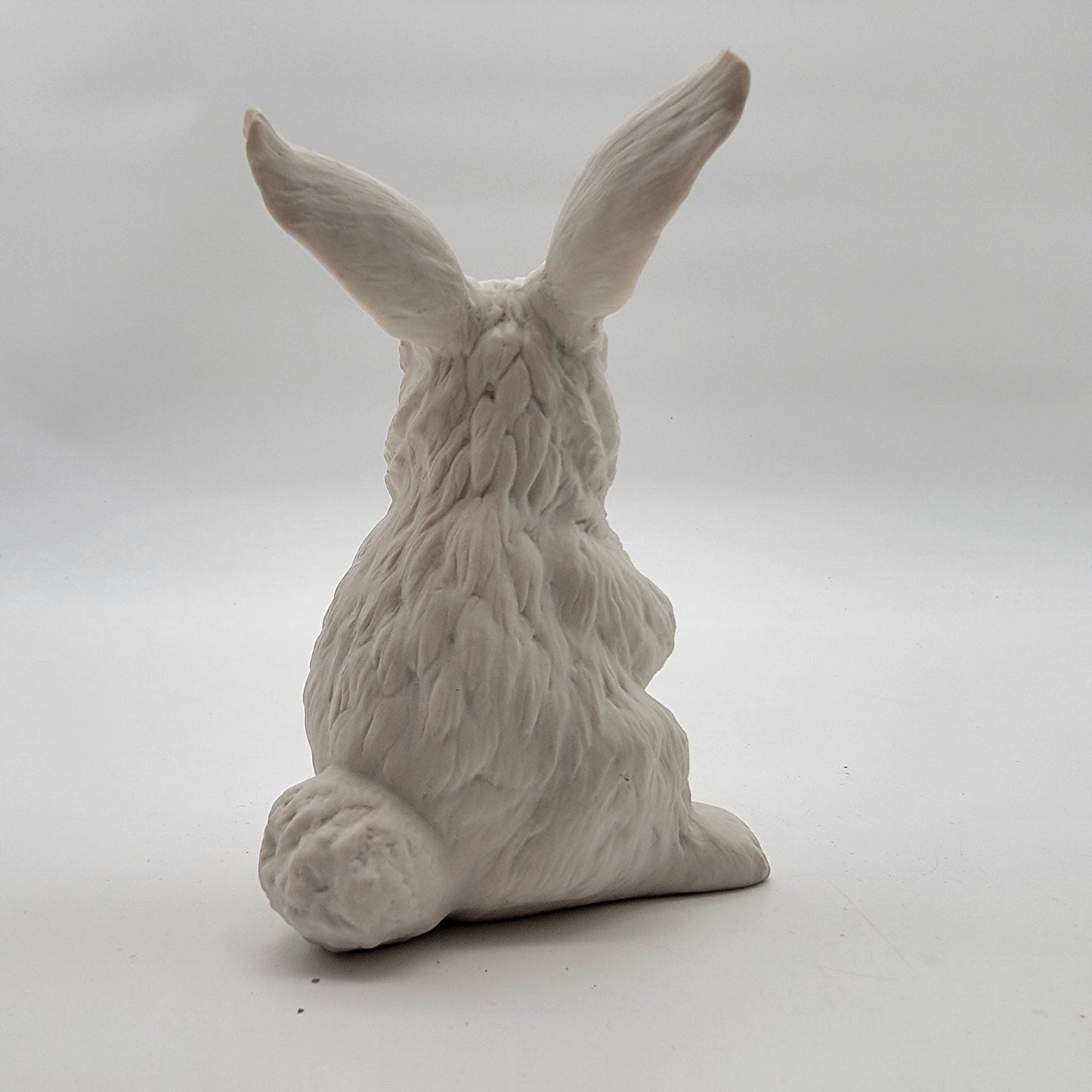 Vintage Boehm White Sitting Rabbit Fine Porcelain Figurine 400-86