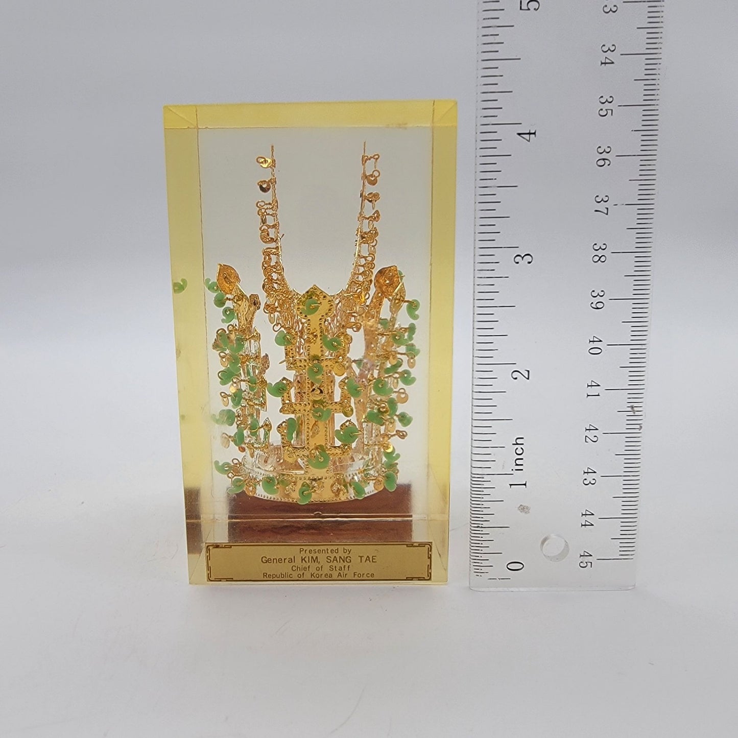 Vintage Korean Silla Dynasty Gold KumKwan-Chong Gold Crown Lucite Paperweight