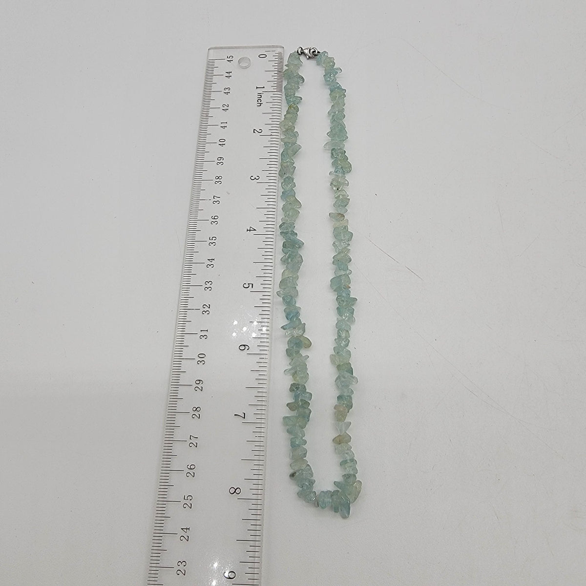 Green Agate Gemstones Chip Necklace 16"