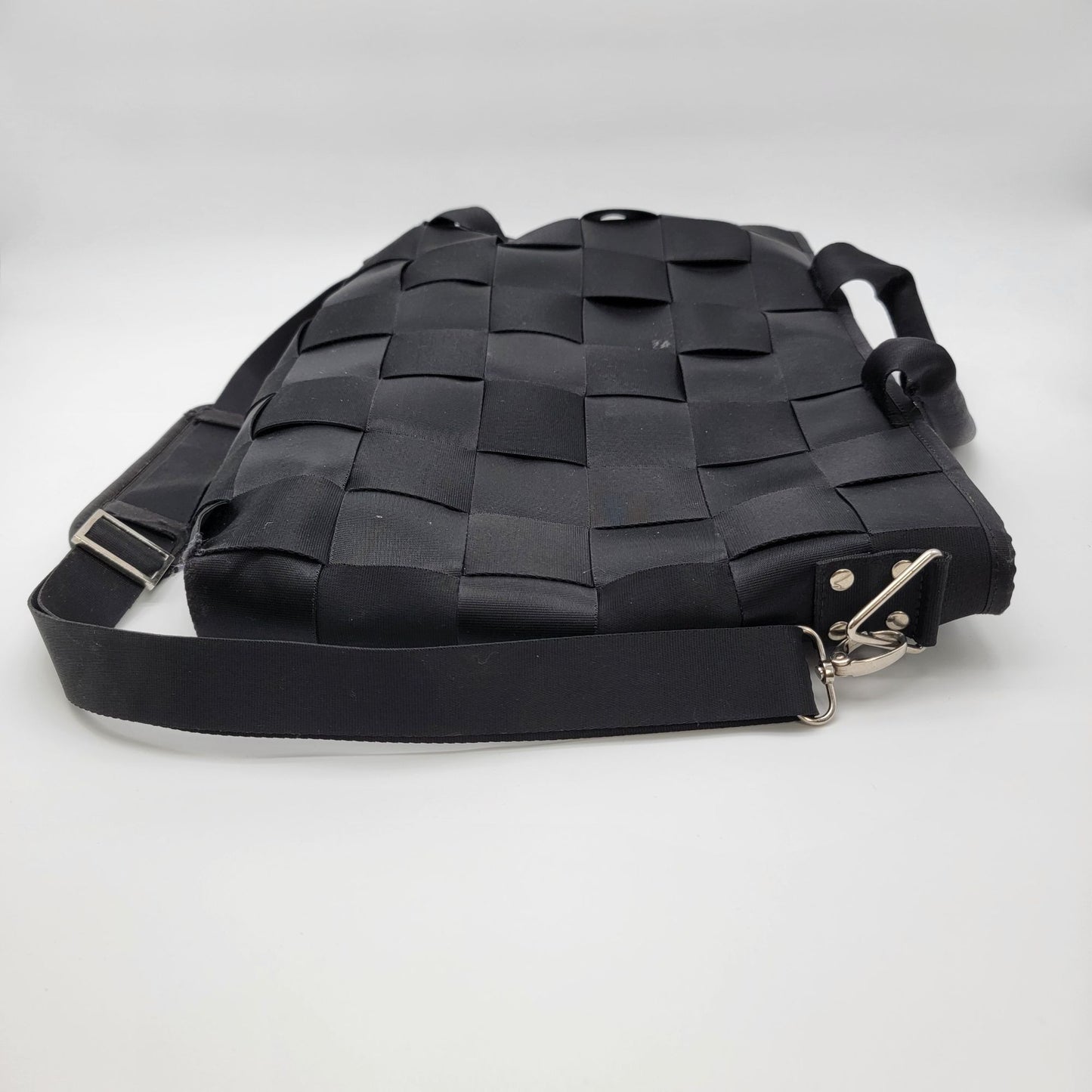 Comely Seat Belt Crossbody Handbag Purse Adjustable Strap