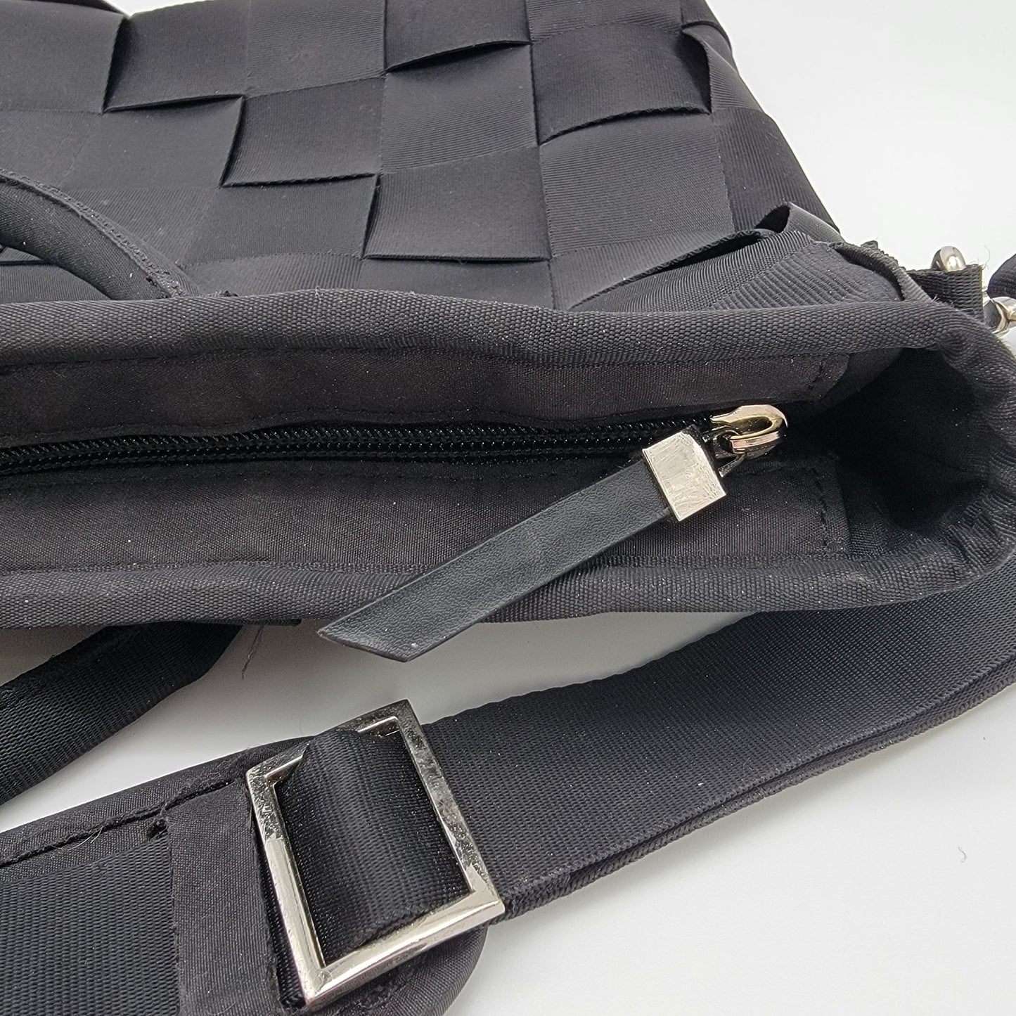 Comely Seat Belt Crossbody Handbag Purse Adjustable Strap