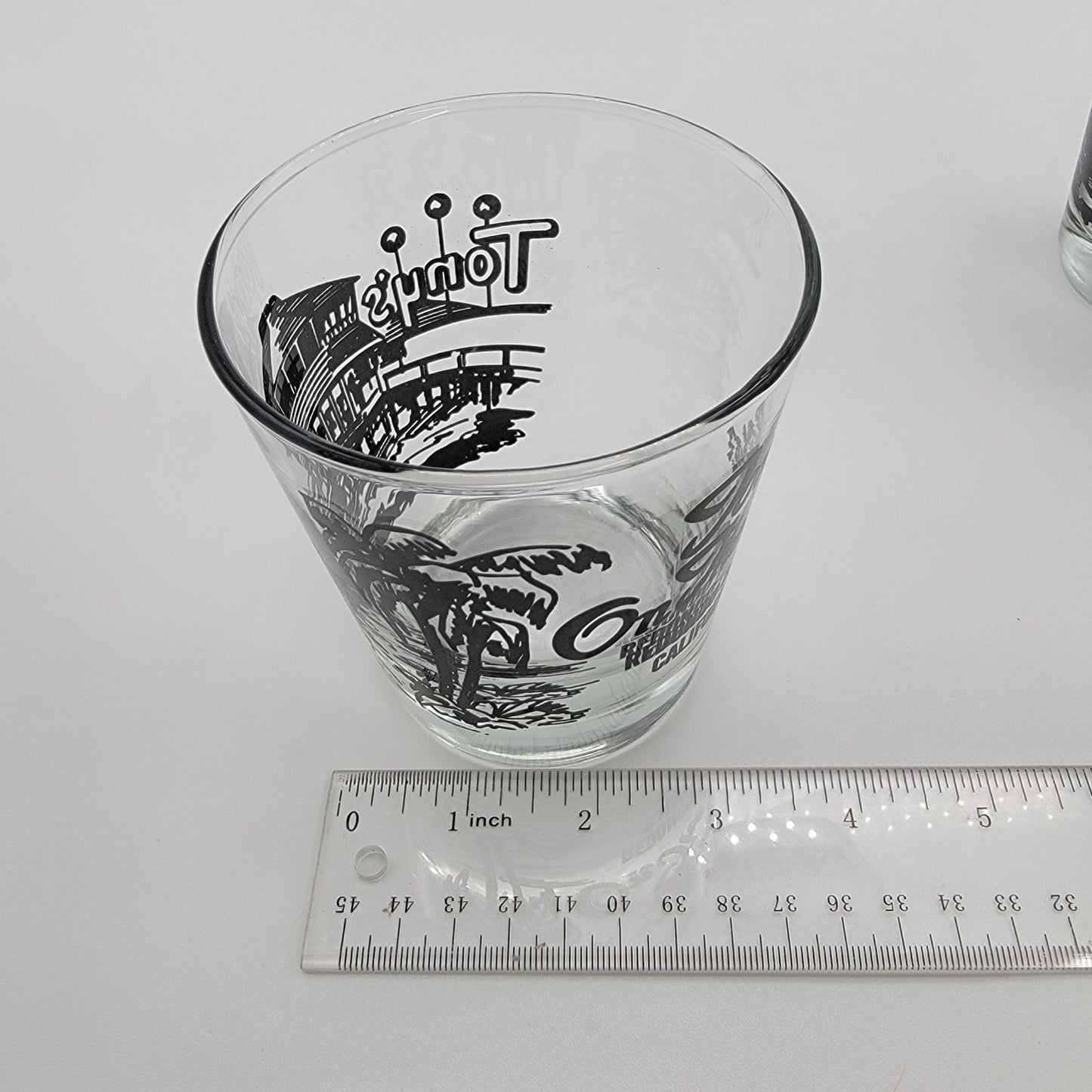 Pair of Vintage Tonys On The Pier Redondo Beach Cocktail Glasses