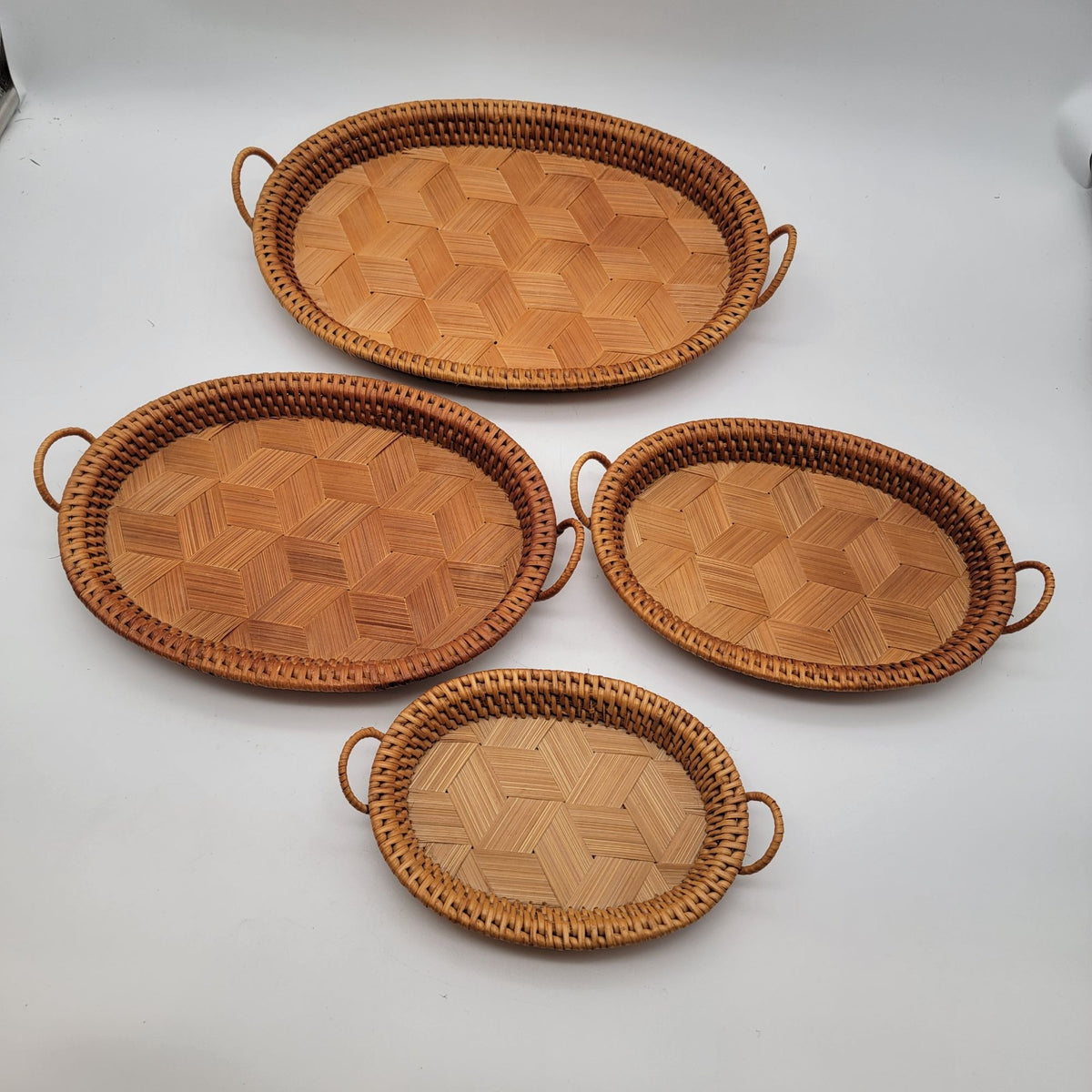 Set Of 4 Oval Rattan Serving Trays With Handles - Natural Woven Decorative Platters